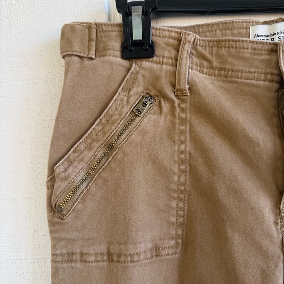 Abercrombie & Fitch Women’s 6R Super Skinny Khaki Cargo Pants - Picture 3 of 6